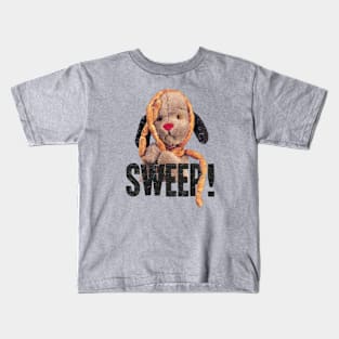 Sooty Sausages Sweep Distressed Kids T-Shirt